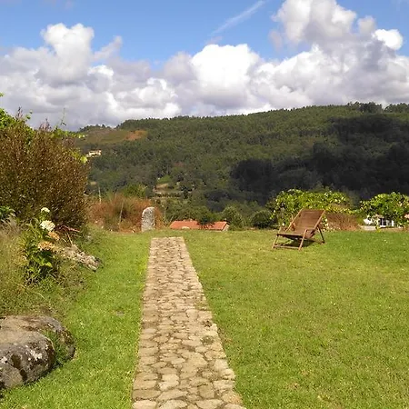 Casa Do Cruzeiro * Paredes de Coura